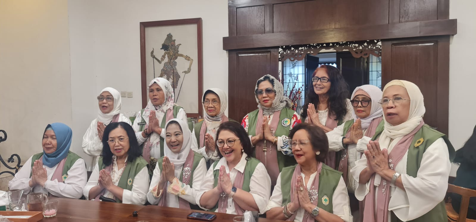 Scandal heboh, karya Melly Kemala Winta