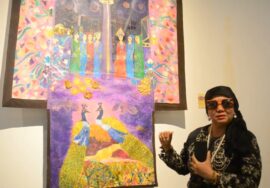 Temukan kisah di balik karya seni 'The Skandal: The Seven Queen' karya Melly Kemala Winta—sebuah narasi mendalam tentang ambisi, sejarah, dan intuisi.