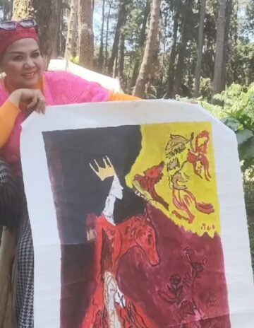 Menyatu dengan Alam: Pengalaman Melukis Unik Melly Kemala Winta